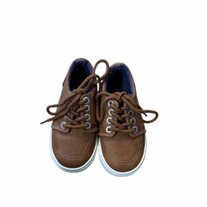 Boy’s London Fog Collection Shoes Size 6
